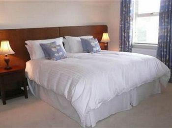 Grove House B And B Solihull Bagian luar foto